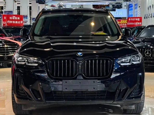 Фотография автомобиля — BMW X3