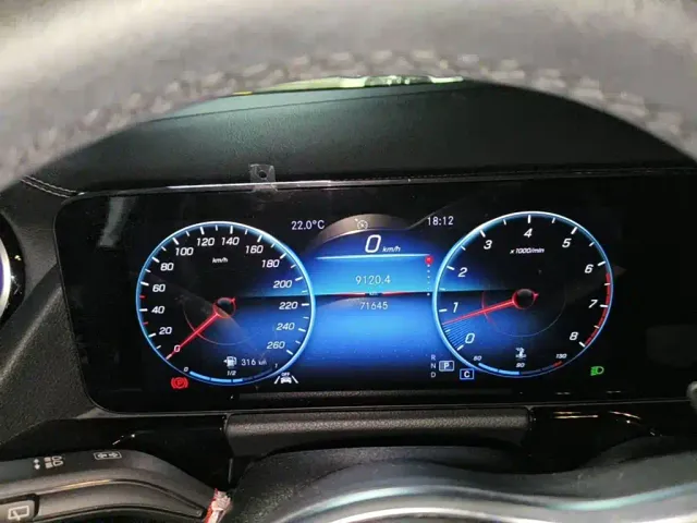 Mercedes-Benz GLA-Class — Фото автомобиля 15