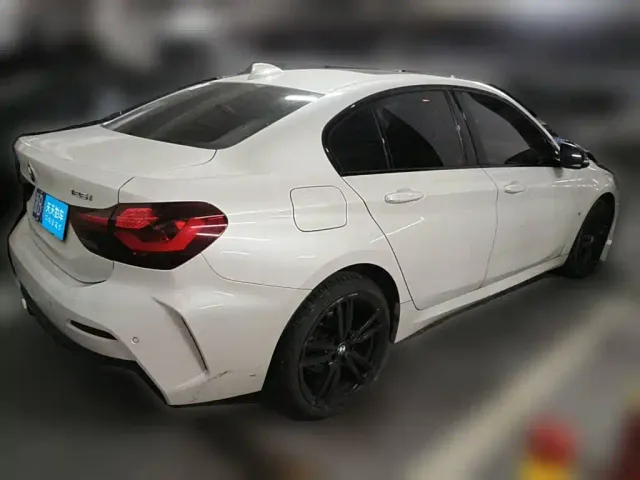 BMW 1 Series — Фото автомобиля 5