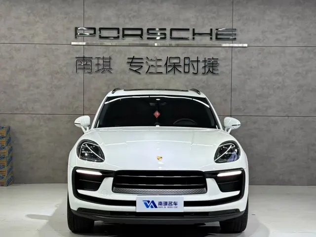 Porsche Macan — Фото автомобиля 2
