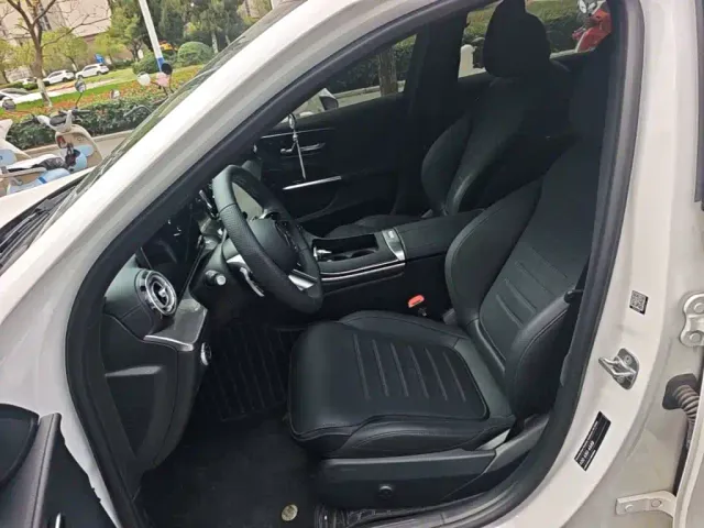 Mercedes-Benz C-Class — Фото автомобиля 14