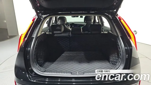 Kia Niro The All New Niro — Фото автомобиля 30