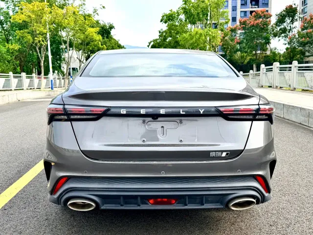 Geely Binrui — Фото автомобиля 7