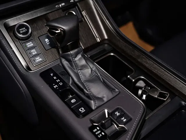 Lexus GX — Фото автомобиля 6