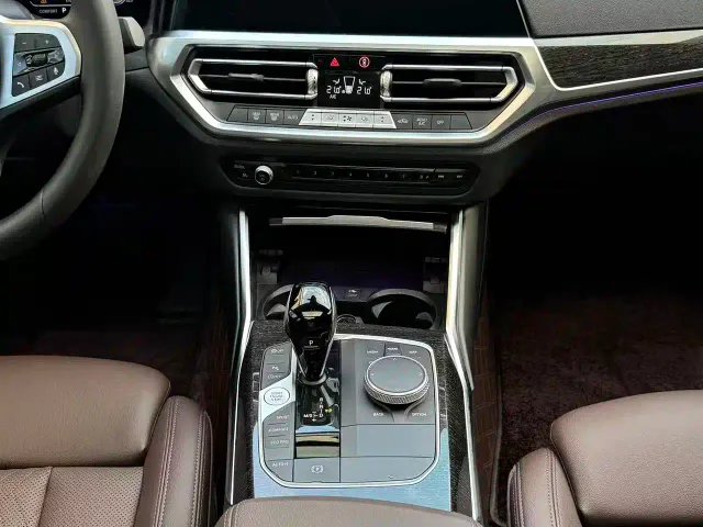 BMW 3 Series — Фото автомобиля 6