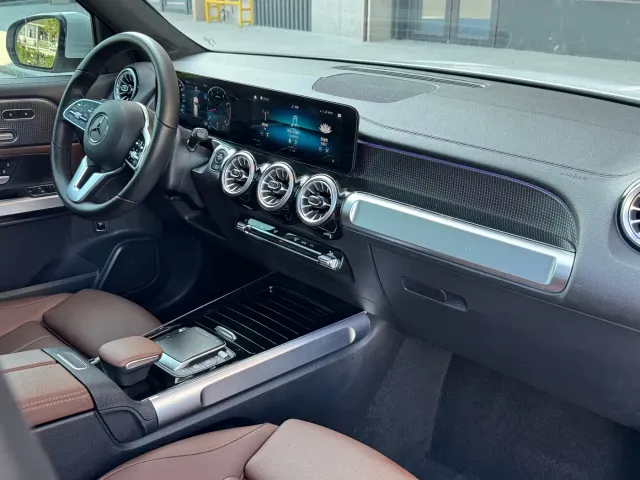 Mercedes-Benz GLB-Class — Фото автомобиля 5