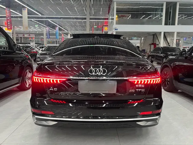 Audi A6L — Фото автомобиля 10