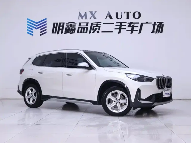 BMW X1 — Фото автомобиля 5
