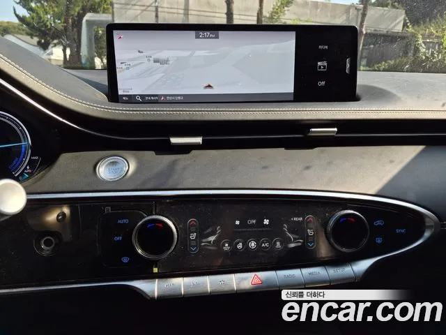 Genesis GV70 Electrified — Фото автомобиля 13