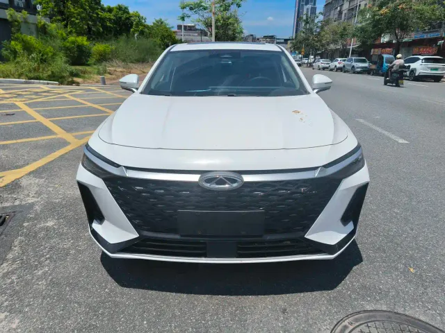 Chery Arrizo 8 — Фото автомобиля 2