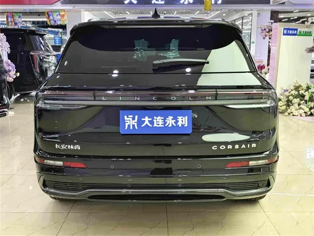 Lincoln Corsair — Фото автомобиля 14