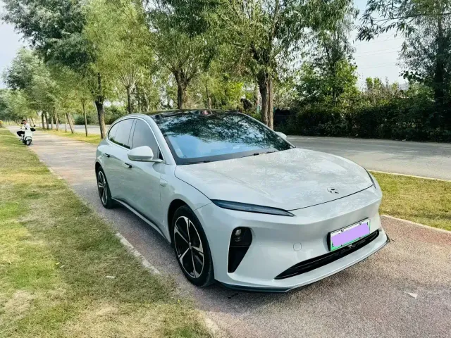 Nio ET5 Touring — Фото автомобиля 3
