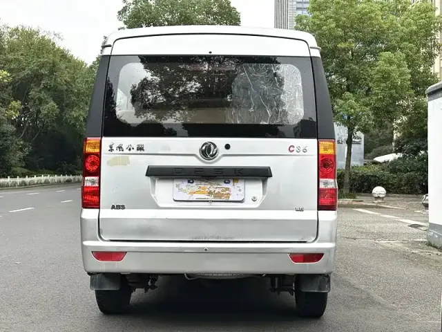 Dongfeng Xiaokang C37 — Фото автомобиля 5