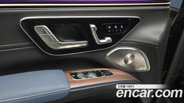 Mercedes-Benz EQS — Фото автомобиля 22