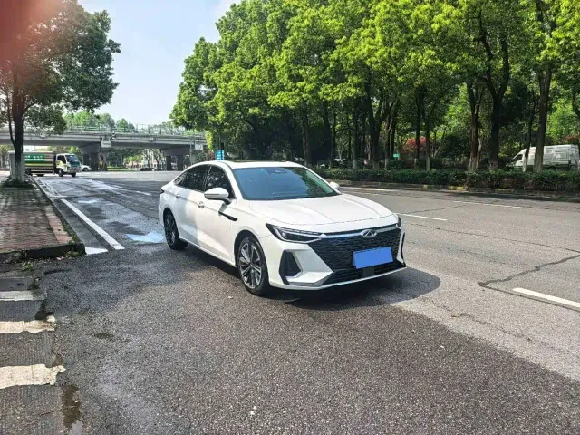Chery Arrizo 8 — Фото автомобиля 3