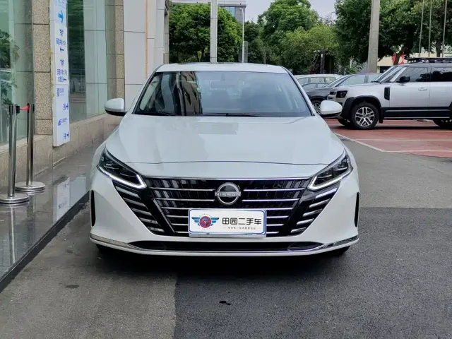 Nissan Teana — Фото автомобиля 2