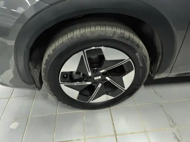 Geely Galaxy E5 — Фото автомобиля 6