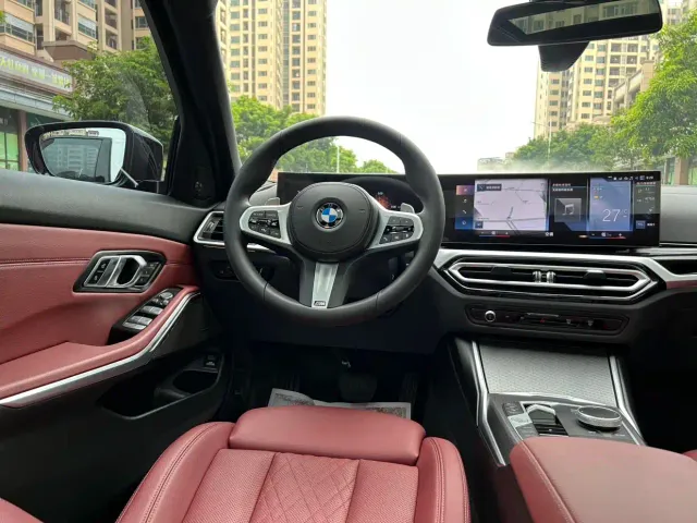 BMW 3 Series — Фото автомобиля 30