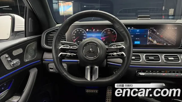 Mercedes-Benz GLE-Class — Фото автомобиля 13