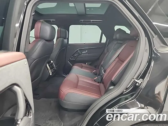 Land Rover Range Rover Sport — Фото автомобиля 12
