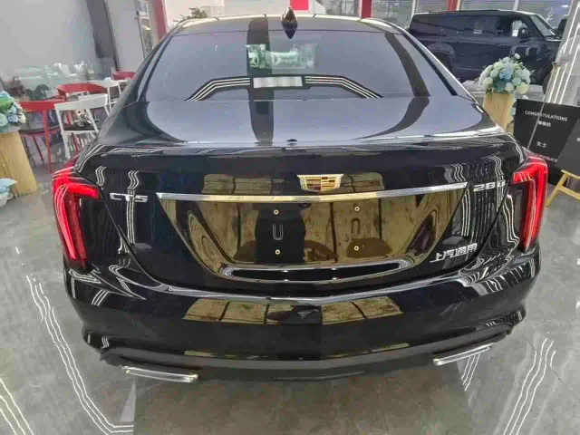 Cadillac CT5 — Фото автомобиля 18