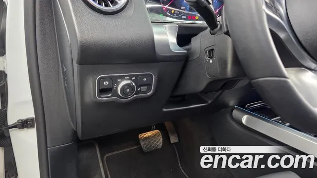 Mercedes-Benz GLB-Class GLB-класс X247 — Фото автомобиля 16