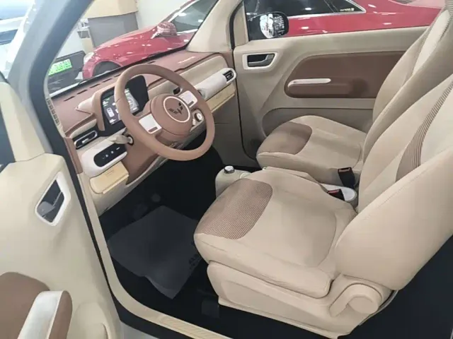 Wuling Hongguang Mini EV — Фото автомобиля 14