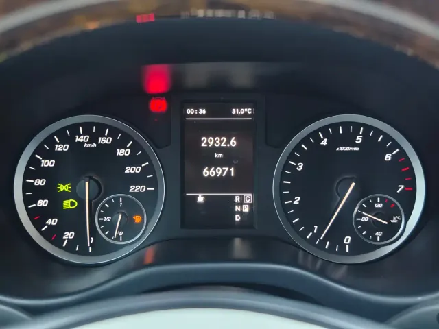 Mercedes-Benz Vito — Фото автомобиля 11