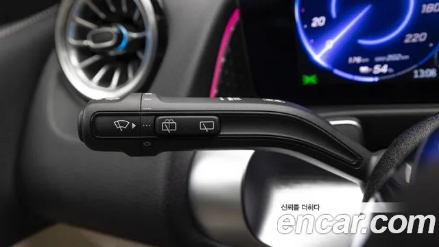 Mercedes-Benz EQB X243 — Фото автомобиля 18