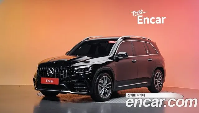 Фотография автомобиля — Mercedes-Benz GLB-Class