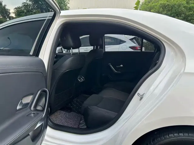 Mercedes-Benz A-Class — Фото автомобиля 5