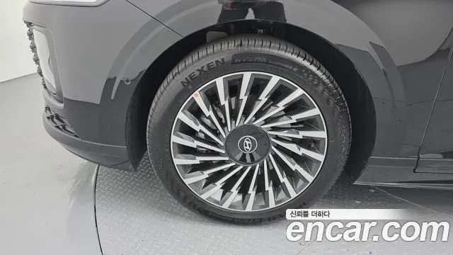 Hyundai Grandeur GN7 — Фото автомобиля 5