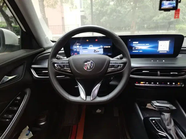 Buick Verano — Фото автомобиля 6