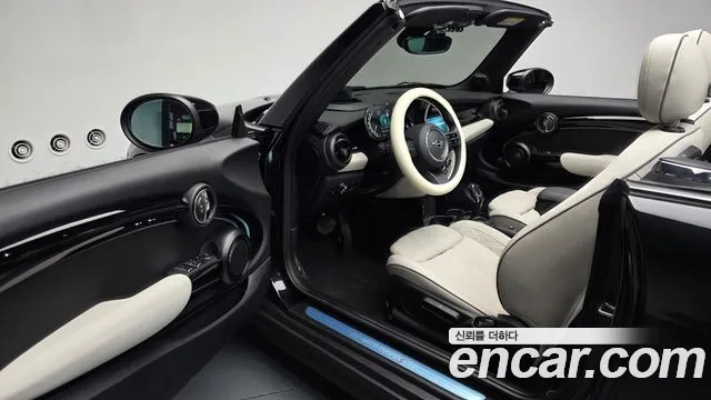 MINI Cooper Convertible — Фото автомобиля 15