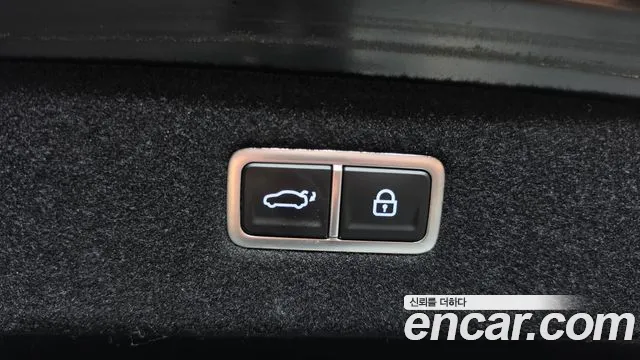 Genesis G90 Бензин 3.5 турбо AWD — Фото автомобиля 16