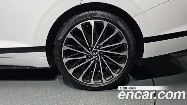 Hyundai Grandeur — Фото автомобиля 19