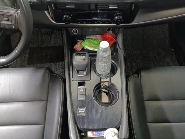Nissan X-Trail — Фото автомобиля 16
