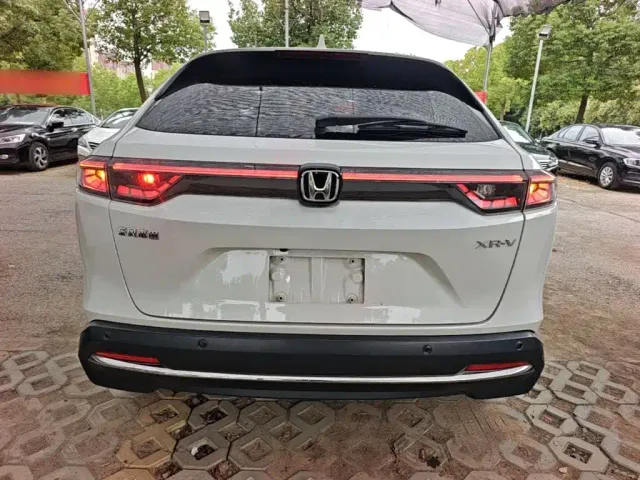 Honda XR-V — Фото автомобиля 5