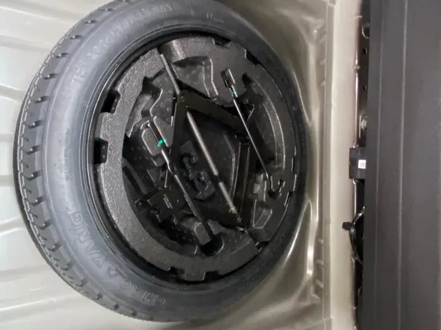 Geely Xingyue L — Фото автомобиля 16