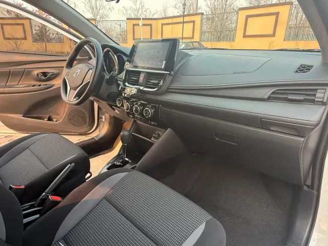 Toyota Vios — Фото автомобиля 23