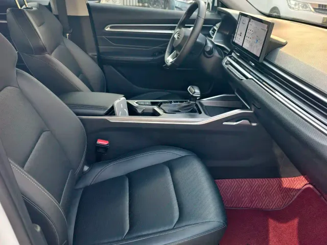 Geely Emgrand — Фото автомобиля 8