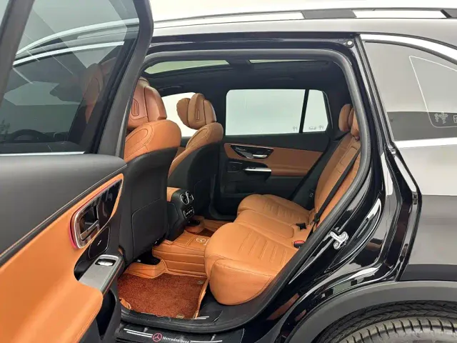 Mercedes-Benz GLC-Class — Фото автомобиля 16