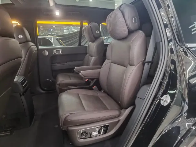 Li Auto L9 — Фото автомобиля 3