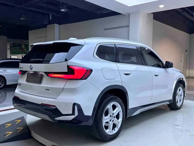 BMW X1 — Фото автомобиля 7