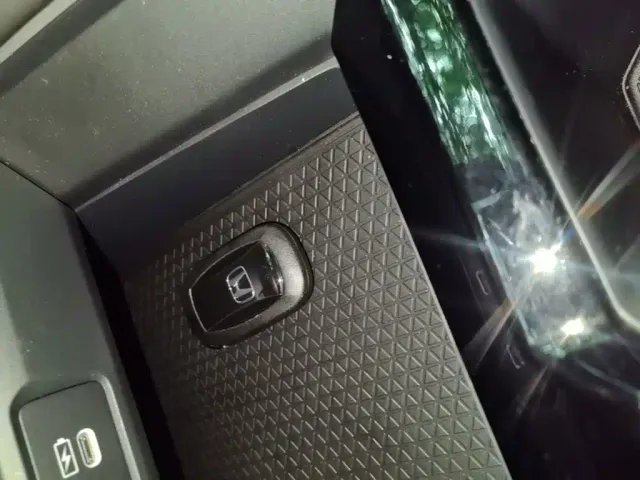 Honda Accord — Фото автомобиля 8