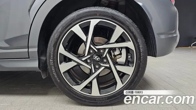 Hyundai Kona New — Фото автомобиля 6