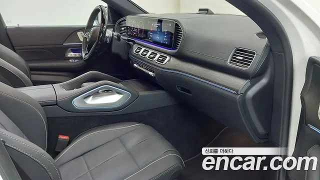 Mercedes-Benz GLE-Class — Фото автомобиля 9