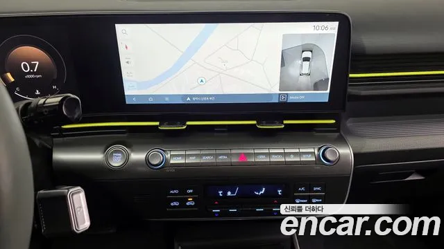 Hyundai Kona Kona (SX2) Бензин 1.6 Turbo 4WD — Фото автомобиля 14