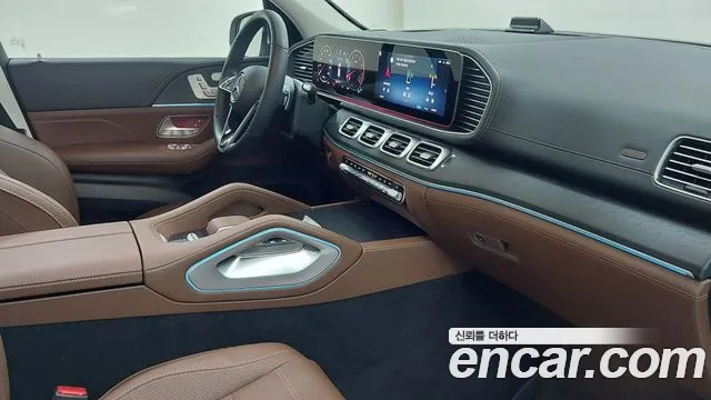 Mercedes-Benz GLE-Class — Фото автомобиля 13