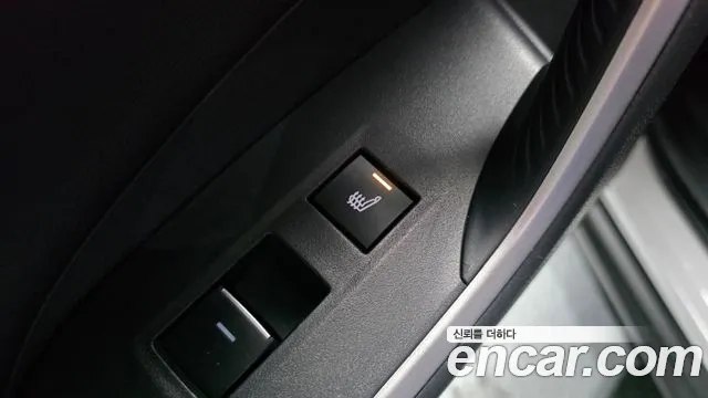 Toyota RAV4 — Фото автомобиля 29